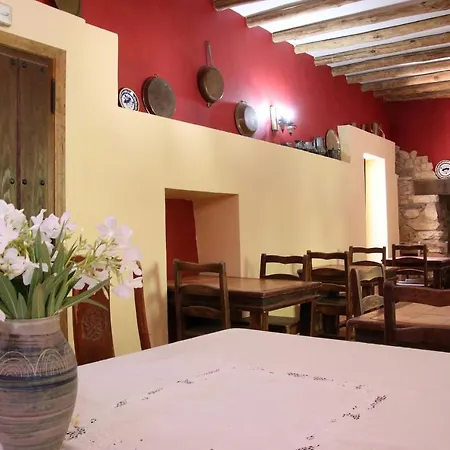 Molino Cuatro Paradas Hotel
