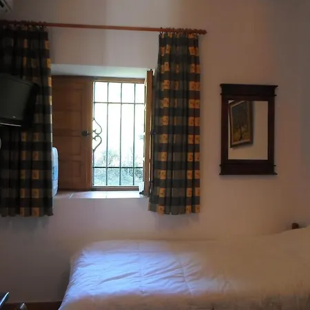 Molino Cuatro Paradas Hotel Benaojan